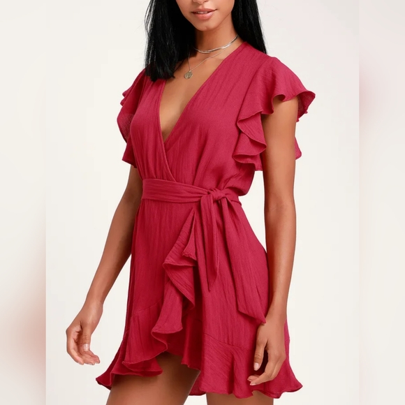 Lulus Dresses & Skirts - Lulu's Magenta Ruffle Wrap Dress Size Medium NWOT‎